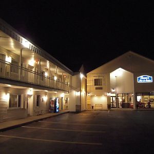 Super 8 By Wyndham Albany
